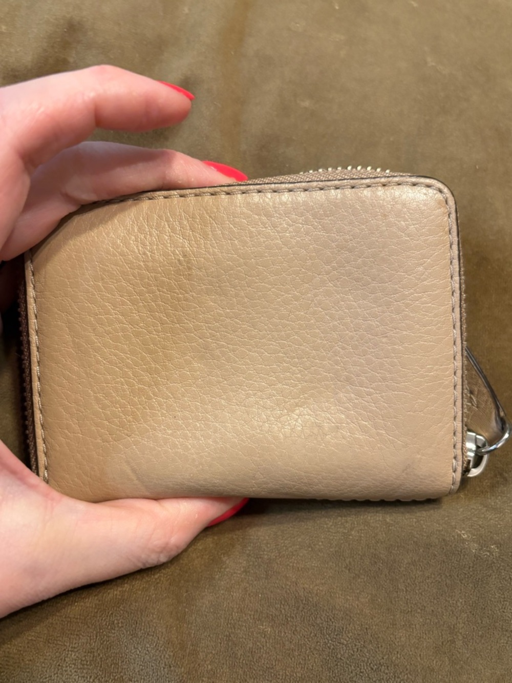Marc Jacobs Pebbled Leather Small Snap Card Wallet in Taupe - Picture 5 of 9